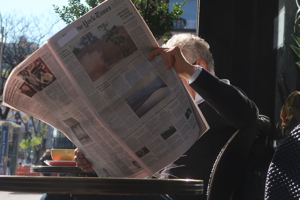 Jochen Brennecke Photography paper screen New York