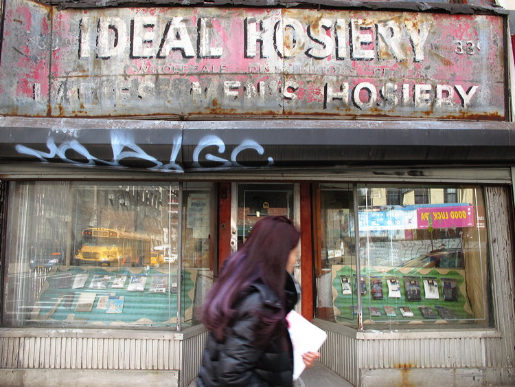 Jochen Brennecke Photography still here New York