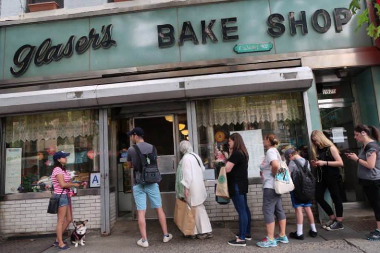 Jochen Brennecke Photography Glasers Bake Shop last German Bakery closes after 116 years New York